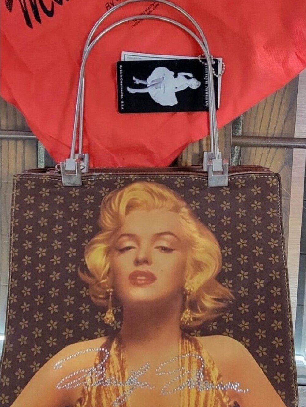 Vintage Marilyn Monroe Handbag With Rhinestones Accents. - Picture 4 of 4